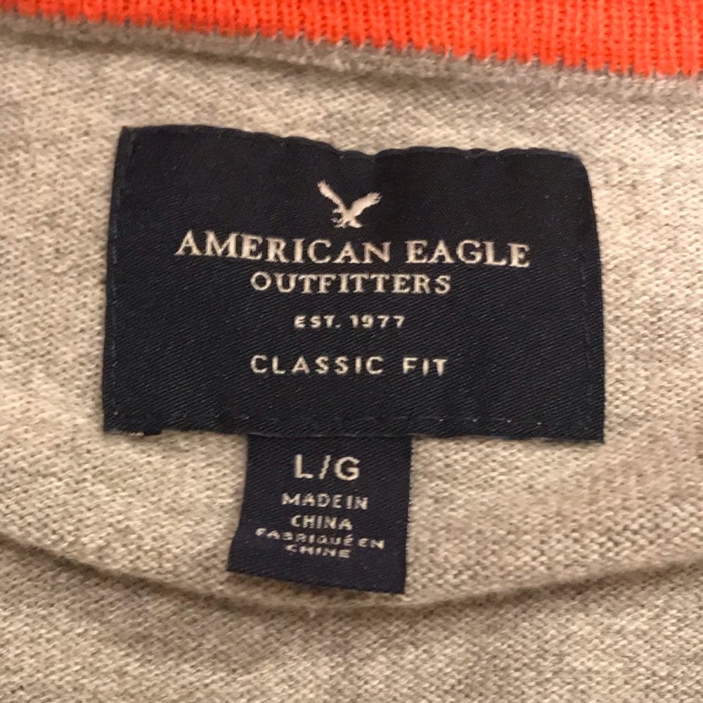 American Eagle Large Pullover V Neck Gray Sweater - image 3